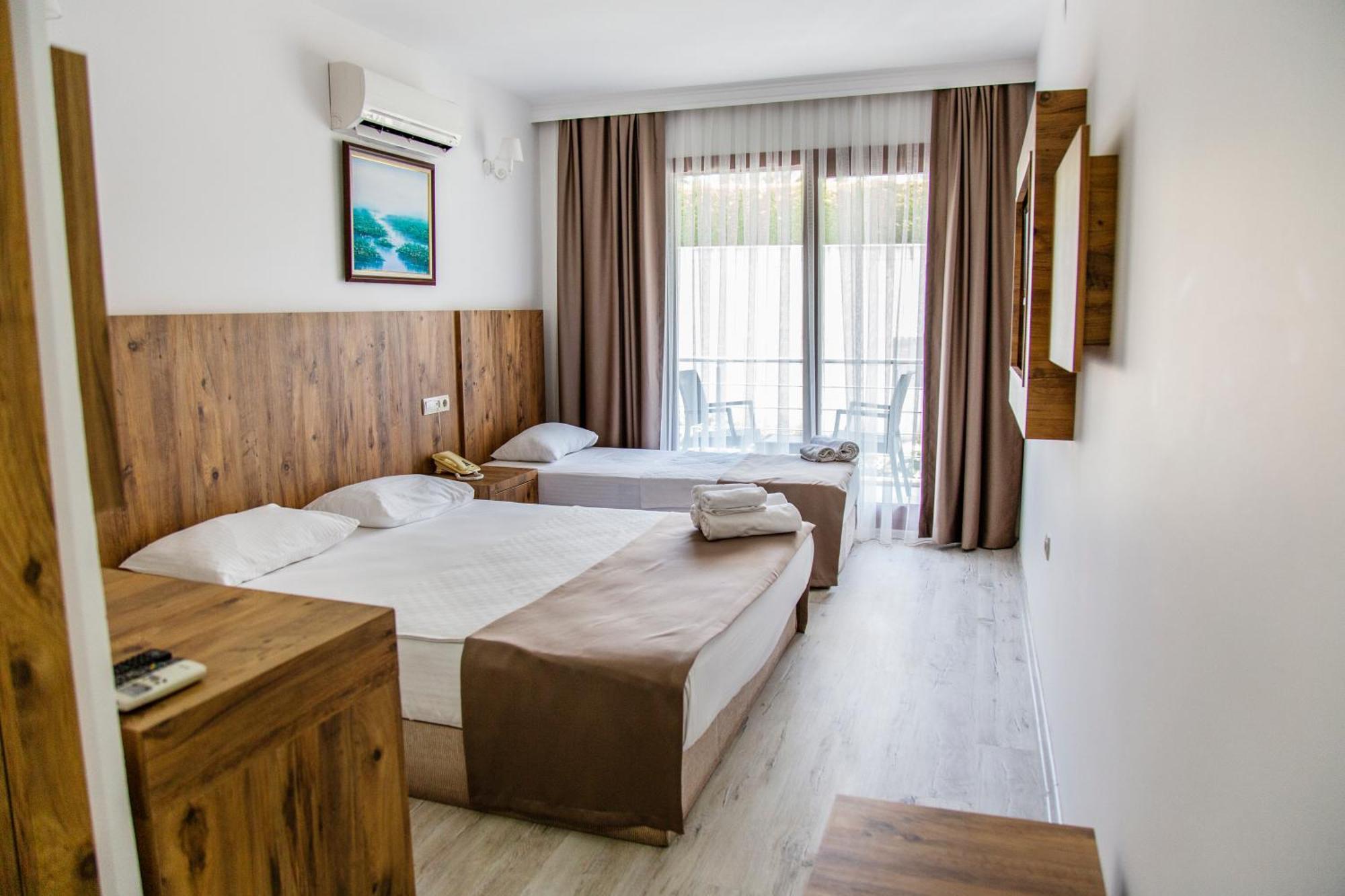 Bartu Otel Cesme Exterior photo