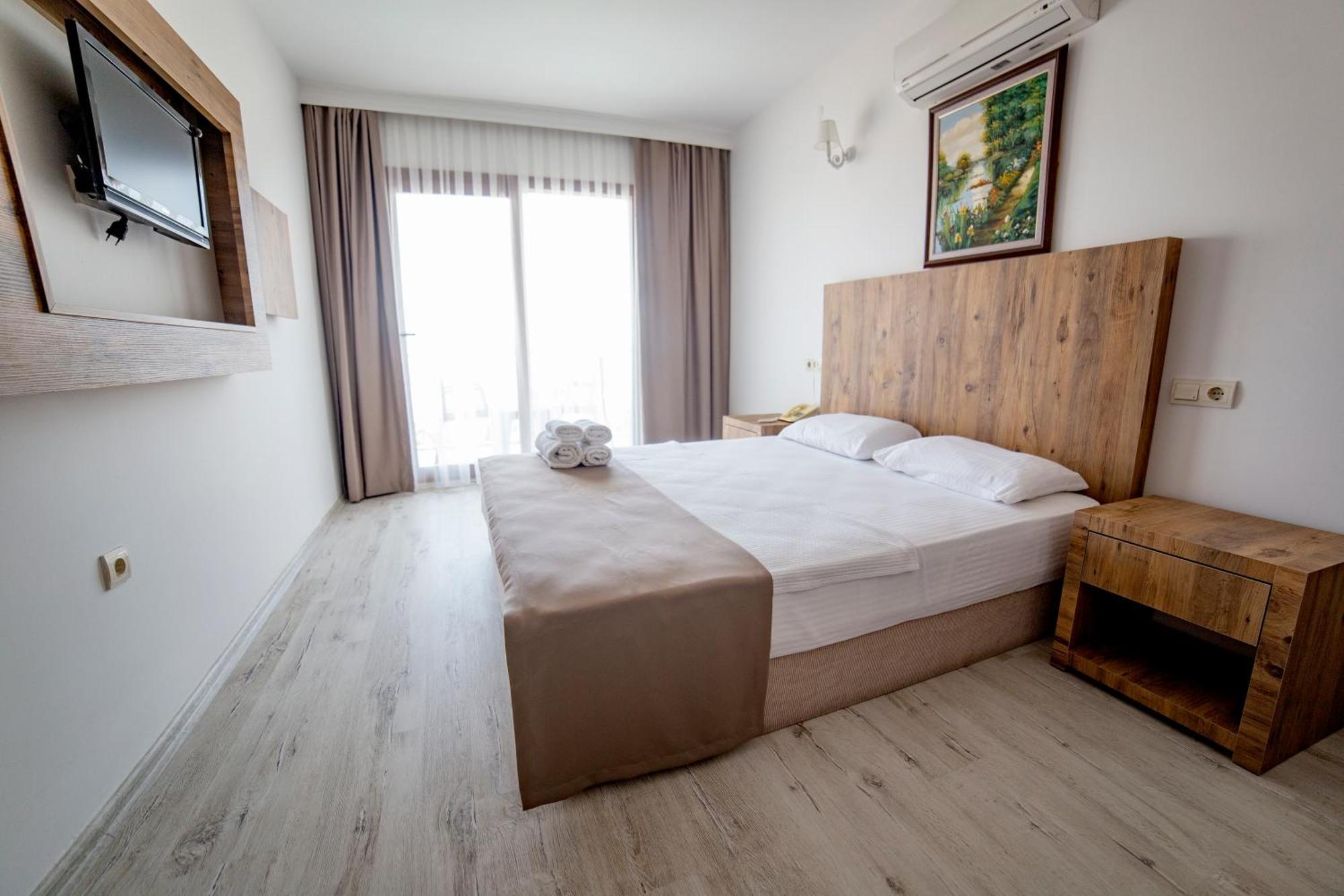 Bartu Otel Cesme Exterior photo